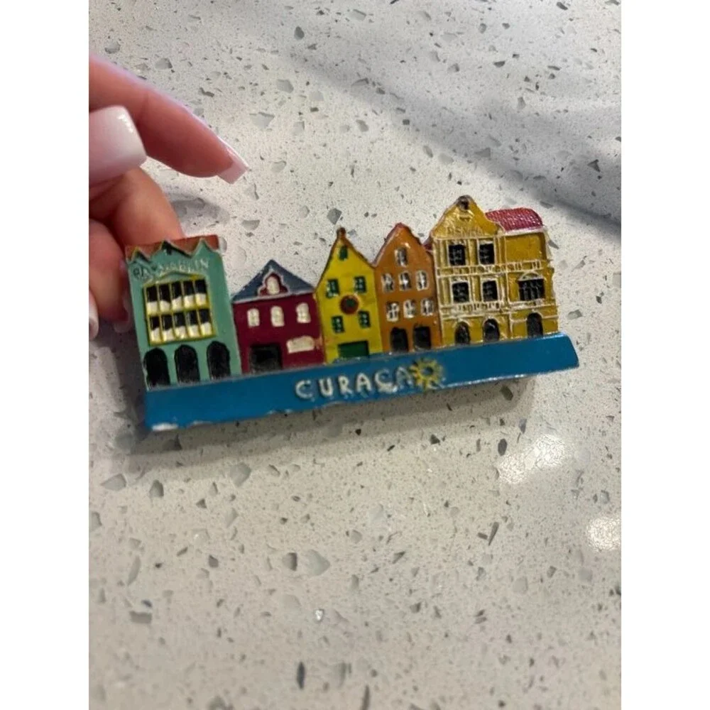 carousel, mini art, painting with collectible figurine